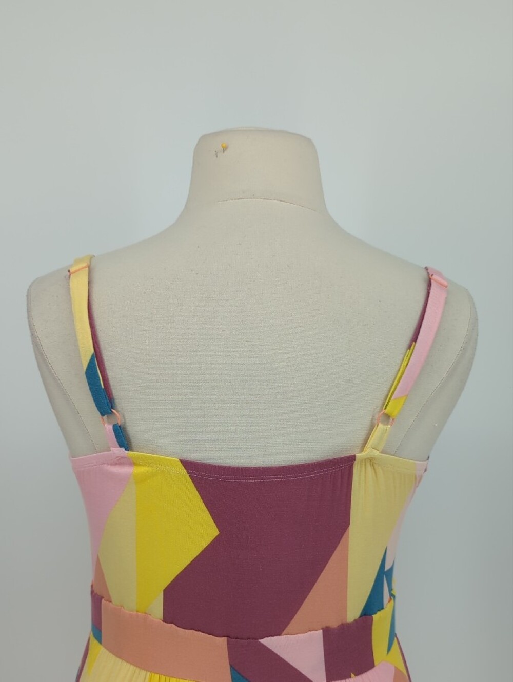 11649 Torrid Geometric Print Jersey Knit Maxi Dress Yellow Pink size 1X retro - Picture 4 of 7